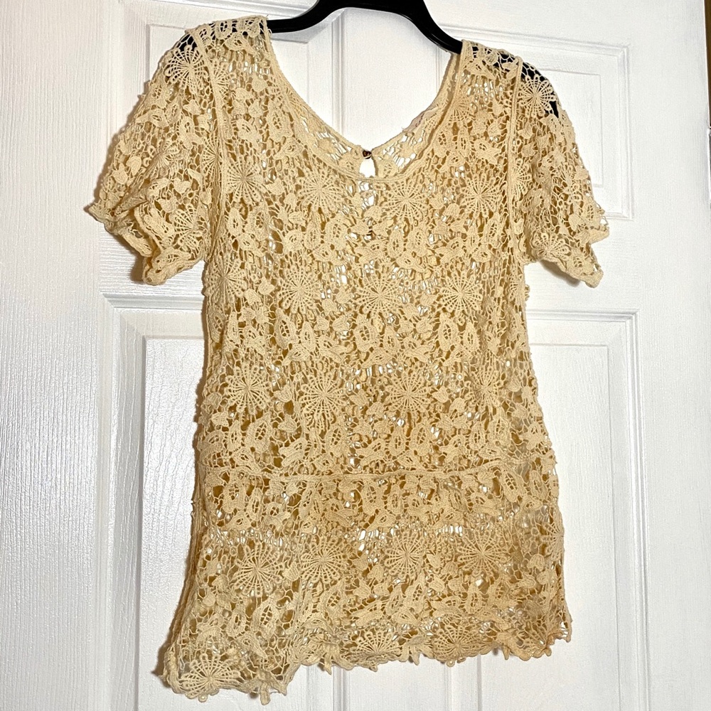 Crochet scoop neck top